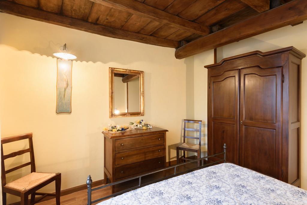 Il Borgo Dei Corsi - Charming Holiday Apartments Ortignano Raggiolo Zewnętrze zdjęcie