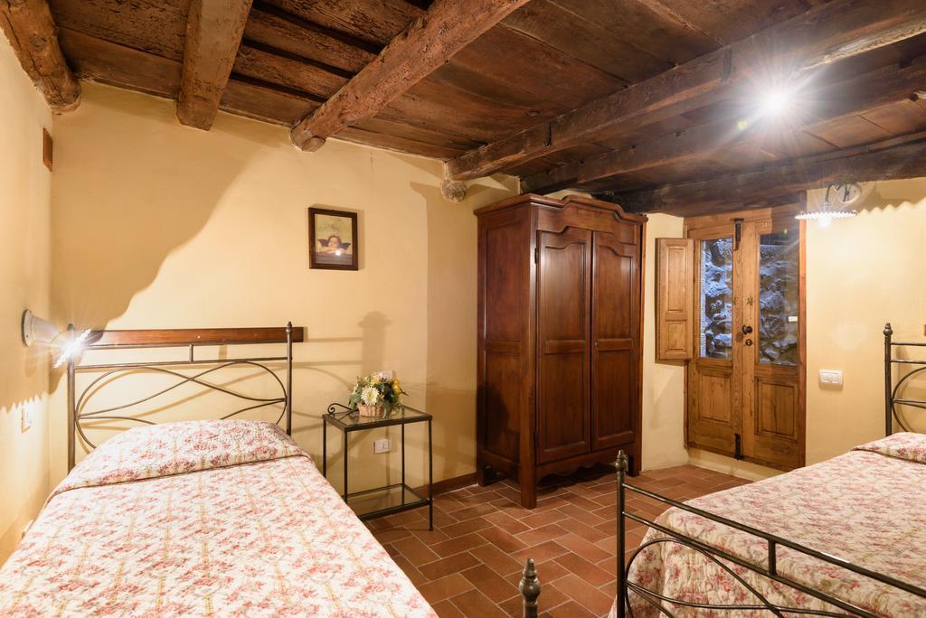 Il Borgo Dei Corsi - Charming Holiday Apartments Ortignano Raggiolo Zewnętrze zdjęcie