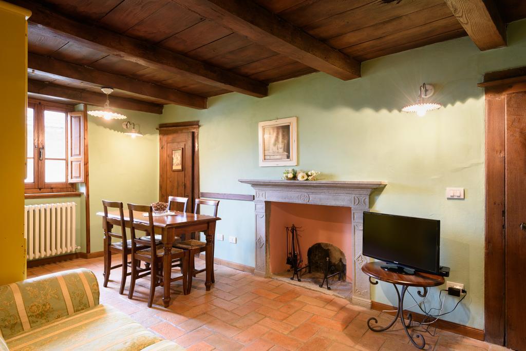 Il Borgo Dei Corsi - Charming Holiday Apartments Ortignano Raggiolo Zewnętrze zdjęcie