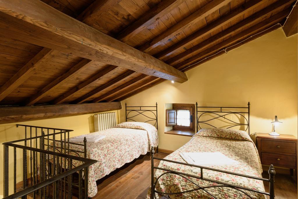 Il Borgo Dei Corsi - Charming Holiday Apartments Ortignano Raggiolo Zewnętrze zdjęcie