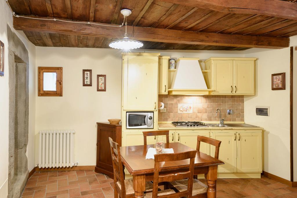 Il Borgo Dei Corsi - Charming Holiday Apartments Ortignano Raggiolo Zewnętrze zdjęcie