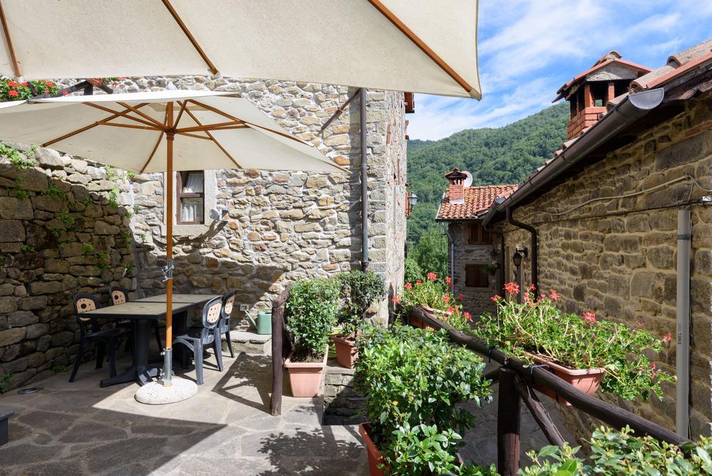 Il Borgo Dei Corsi - Charming Holiday Apartments Ortignano Raggiolo Zewnętrze zdjęcie