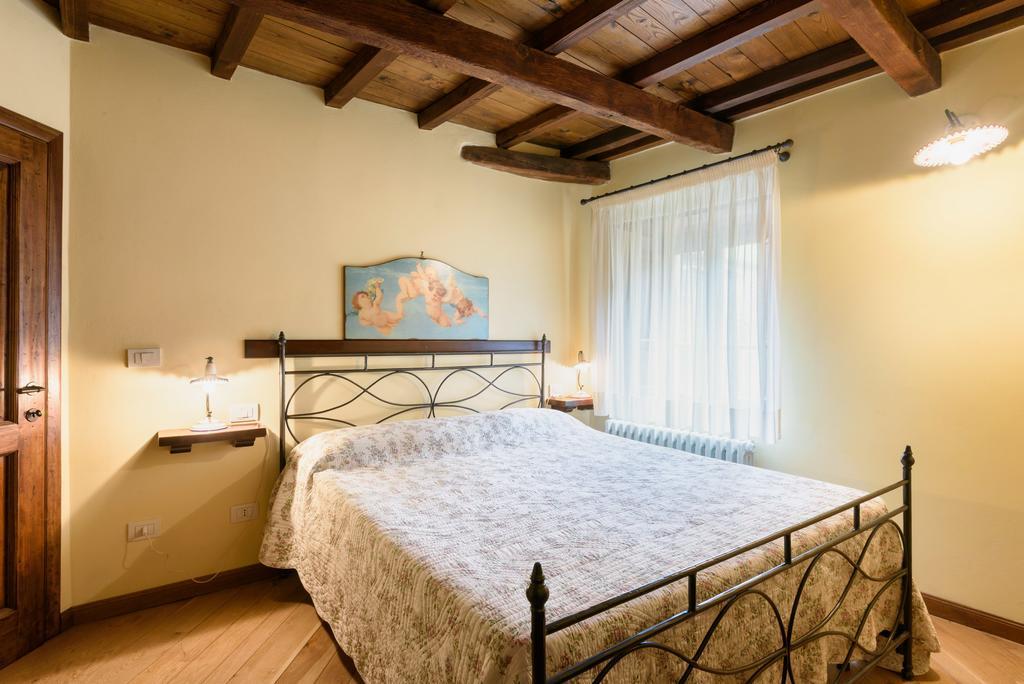 Il Borgo Dei Corsi - Charming Holiday Apartments Ortignano Raggiolo Zewnętrze zdjęcie