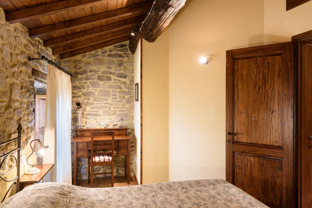 Il Borgo Dei Corsi - Charming Holiday Apartments Ortignano Raggiolo Zewnętrze zdjęcie