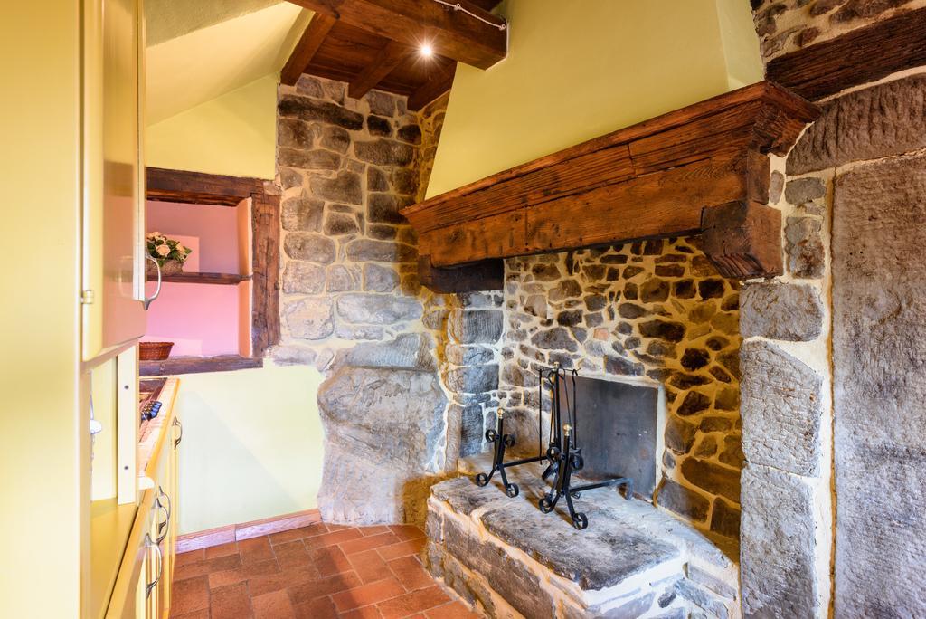 Il Borgo Dei Corsi - Charming Holiday Apartments Ortignano Raggiolo Zewnętrze zdjęcie