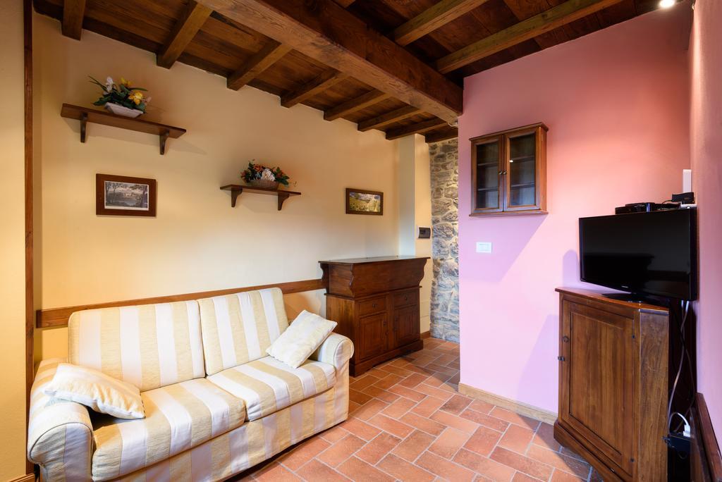 Il Borgo Dei Corsi - Charming Holiday Apartments Ortignano Raggiolo Zewnętrze zdjęcie